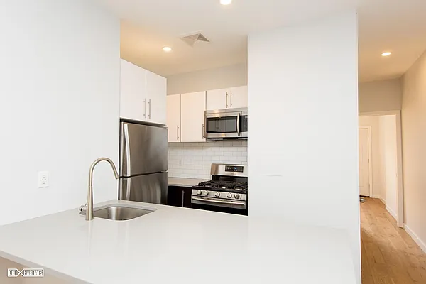 Rented by Citi Habitats | media 6