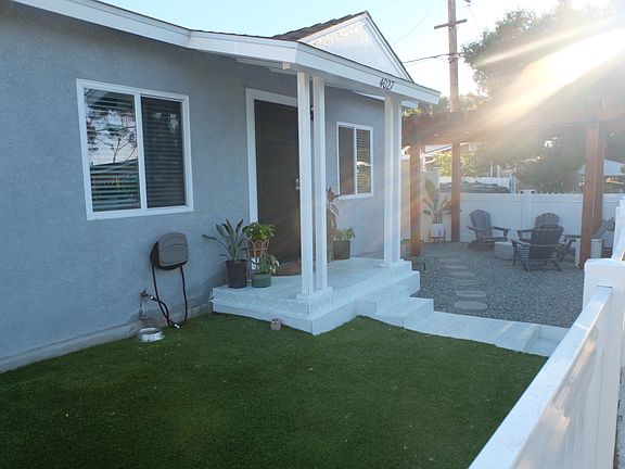 5th image of 4027 Dwight St