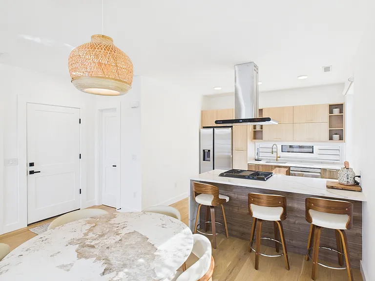 904 Quinnipiac Ave — Photo 18