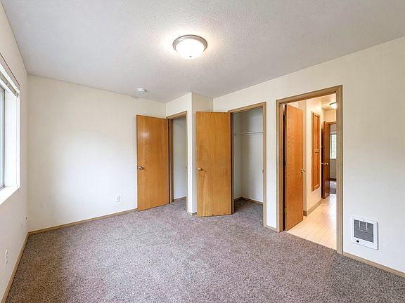 5th image of 1343-1421 NE 118th Ave #9