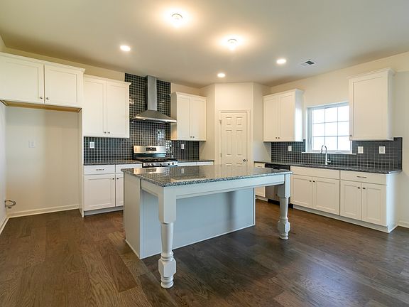 Folino Cottage Kitchen