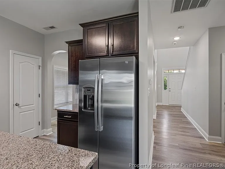 134 Huzzas Cir — Photo 8