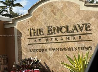 2123 Renaissance Blvd APT 207, Hollywood, FL 33025