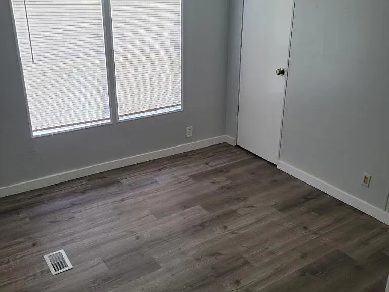 2707 Walker Rd — Photo 14