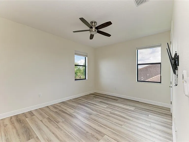 8969 Bernini Pl — Photo 21