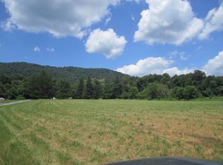 8477 Fort McCord Rd, Chambersburg, PA 17202