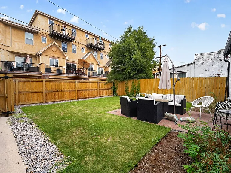 2615 W Caithness Pl — Photo 27
