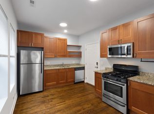 The Seeley Court, Chicago, IL 60645