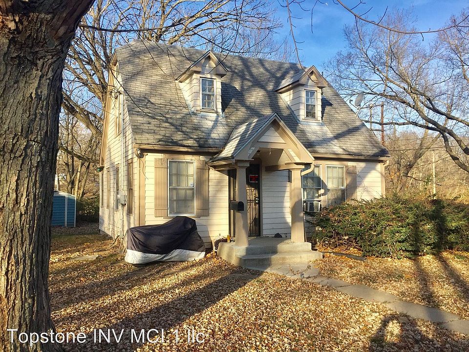 2nd image of 5500 College Ave