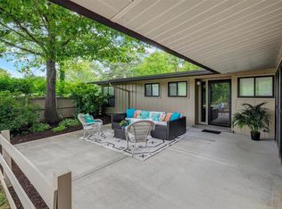 253 Horseshoe Dr, Saint Louis, MO