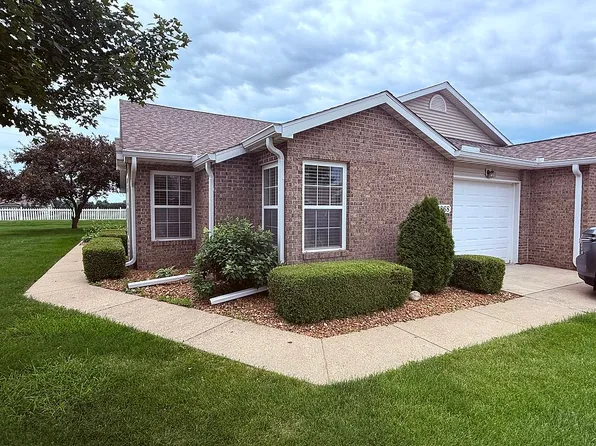 4868 Arbor Ct, Decatur, IL 62526