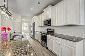 3601 Deaton Trl — Photo 10