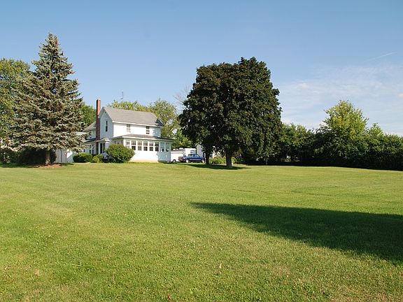 2nd image of 485 Bolson Dr