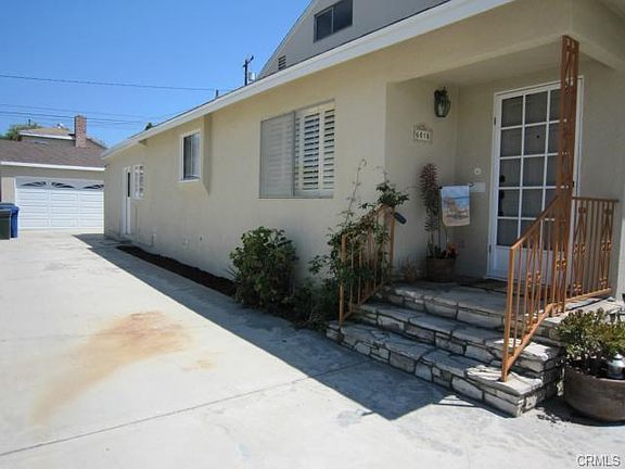 4th image of 6010 Briercrest Ave