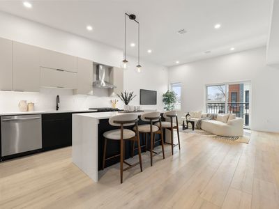 63 Webster Ave Floor 3, Jersey City, NJ, 07307