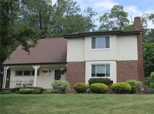 1765 Partridge Run Rd, Pittsburgh, PA 15241