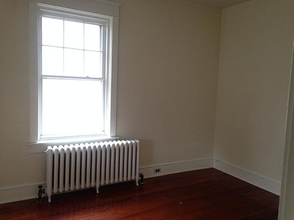 3rd image of 2 Atkins Ave
