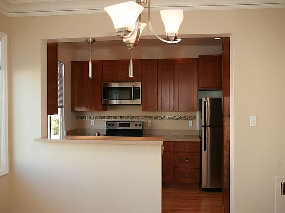 5th image of 1695 Beach St APT 202