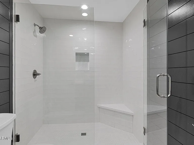 6834 E Belmont Cir — Photo 40
