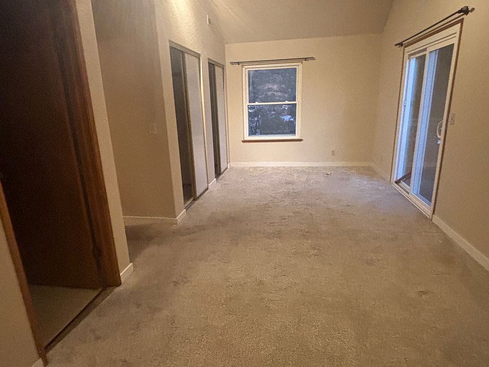 1st image of 4712A Reinhardt Dr