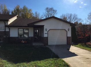 4044 Thornbrook Dr, Springfield, IL 62711