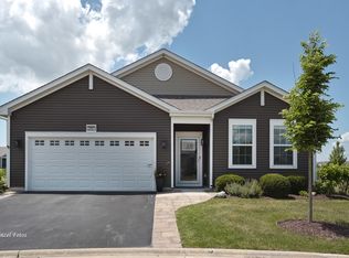 2351 Cannon Dr, Pingree Grove, IL 60140