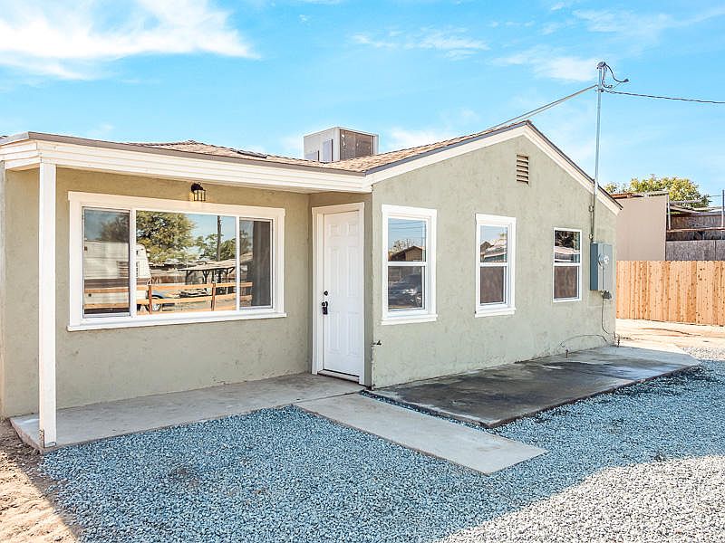 1st image of 9907 Vista Ave