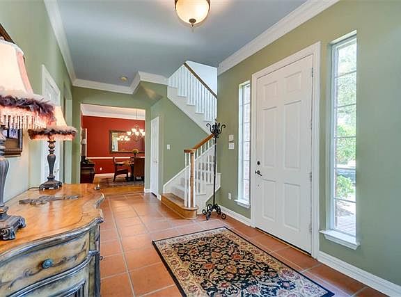 3rd image of 3832 Glasgow Dr