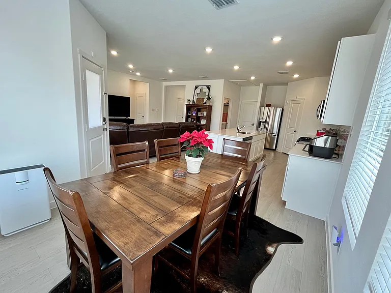 10016 Warlander Dr — Photo 6