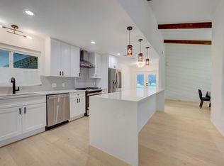 7404 Danwood Dr, Austin, TX 78759