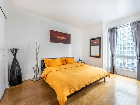 Rented by Corcoran | media 8