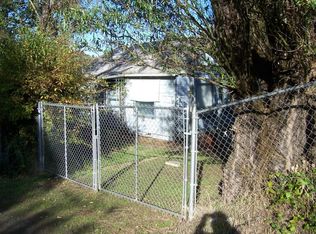 371 SE Henry St, Roseburg, OR 97470