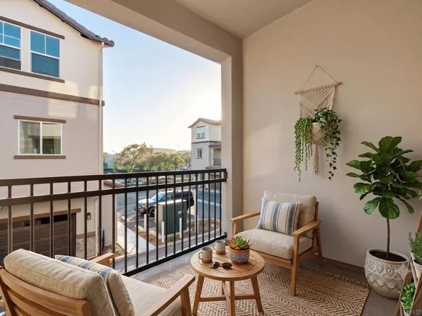 244 Pico Ave #7, San Marcos, CA 92069