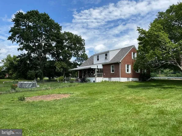 2165 Bedford Valley Rd, Bedford, PA 15522