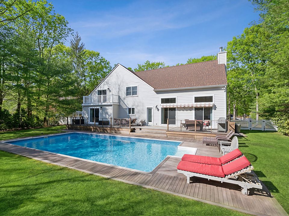 1st image of 36 Montauk Ave