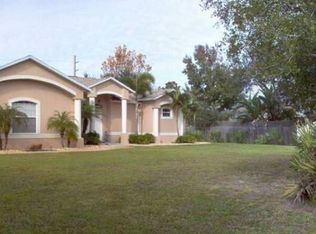 420 Pinehill Ct NE, Palm Bay, FL 32907