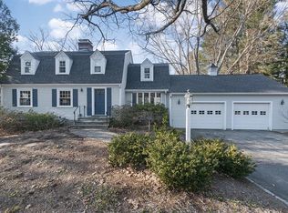4 Winthrop Rd, Wayland, MA 01778