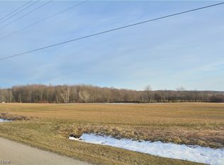 Weaver Rd, Conneaut, OH 44030