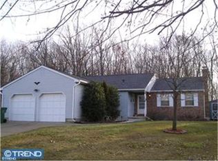 6 Lincoln Ln, Marlton, NJ 08053