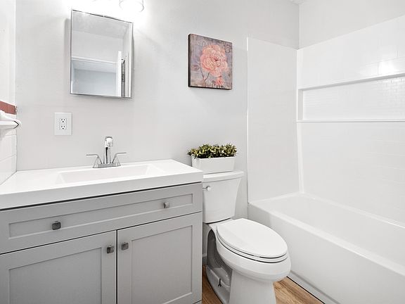 5th image of 4156-4160 Folsom Ave #4156-A