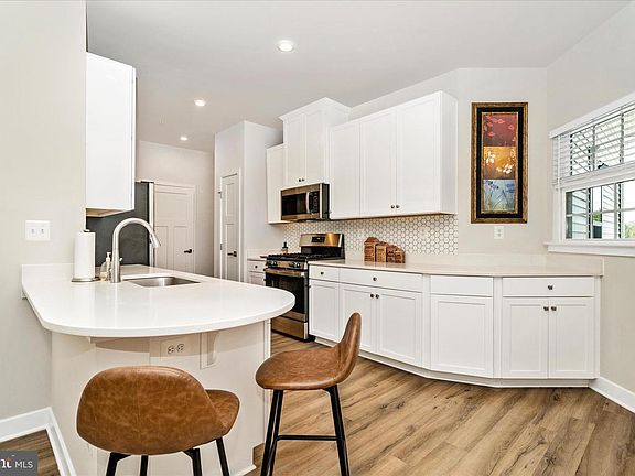 4th image of 6443 Autumn Olive Dr