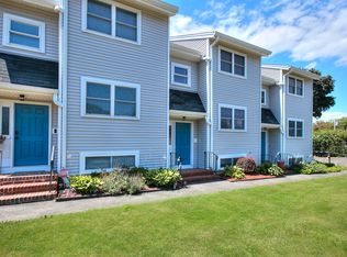 620 Knapps Hwy #620, Fairfield, CT 06825