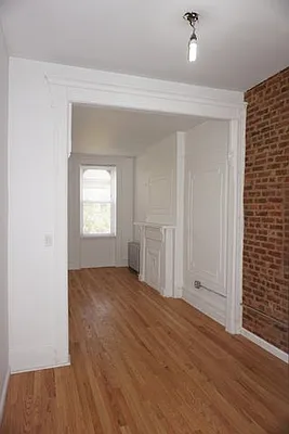 Rented by Compass | media 14