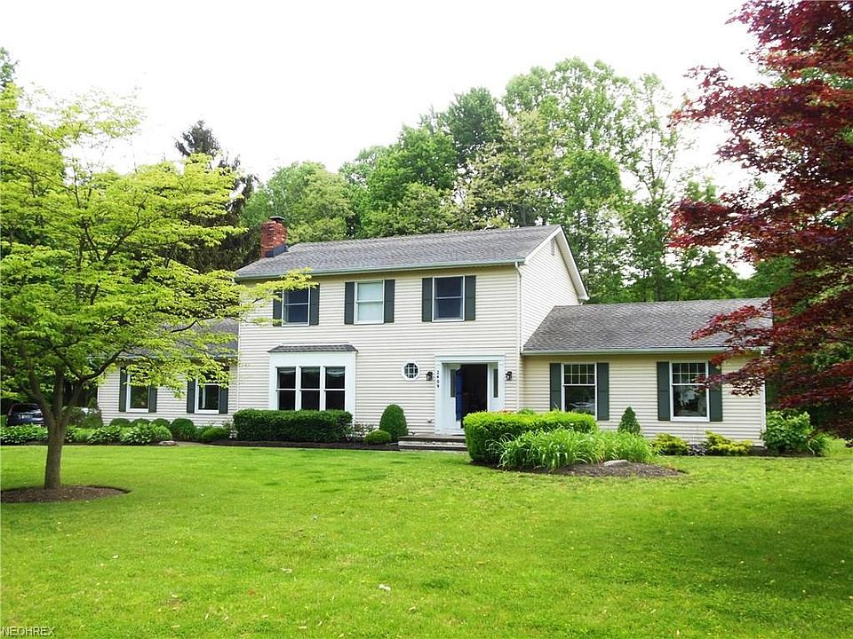 2nd image of 2409 Pleasant Pl