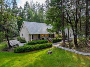 4235 Pleasant Creek Rd, Rogue River, OR 97537