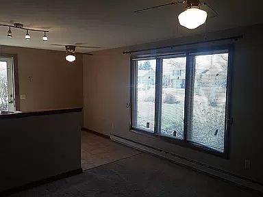 3rd image of 522 S Marion Ave