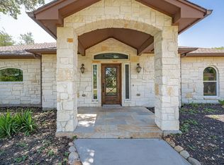 30 Osprey Dr, Rockport, TX 78382