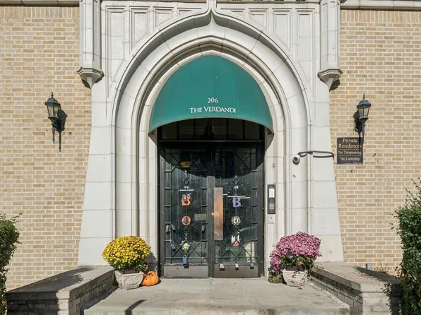 206 Jewett Ave APT 44, Jersey City, NJ 07304