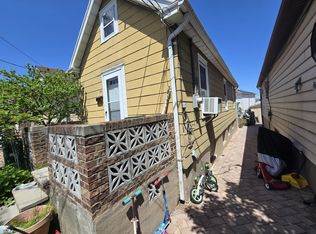 19 Wentworth Ave #B, Staten Island, NY 10305