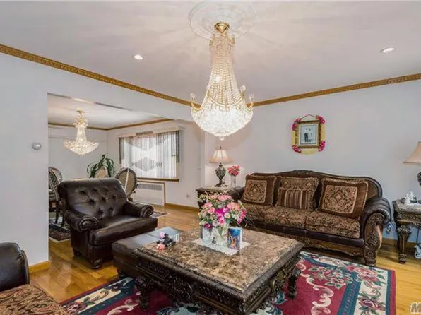 86-34 Chelsea Street image 1 of 11